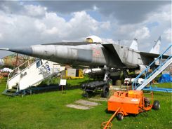 MiG-25RBS "Foxbat" (1972)